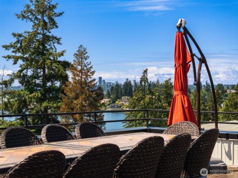 9909 NE 1st Bellevue WA 98004