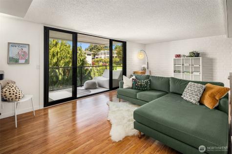 9909 NE 1st Bellevue WA 98004