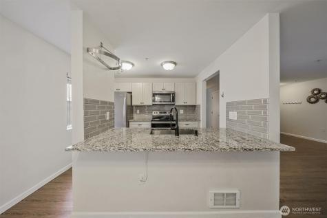 715 Harrington Place SE Renton WA 98058