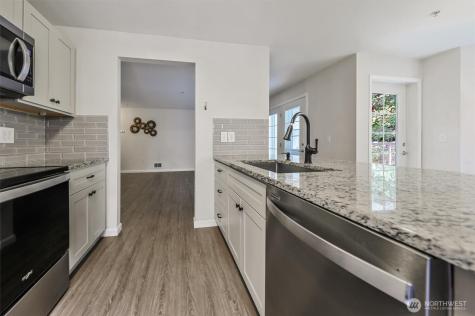 715 Harrington Place SE Renton WA 98058