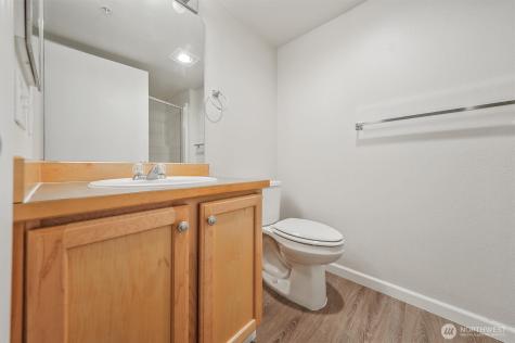 715 Harrington Place SE Renton WA 98058
