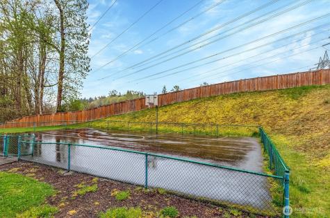 715 Harrington Place SE Renton WA 98058