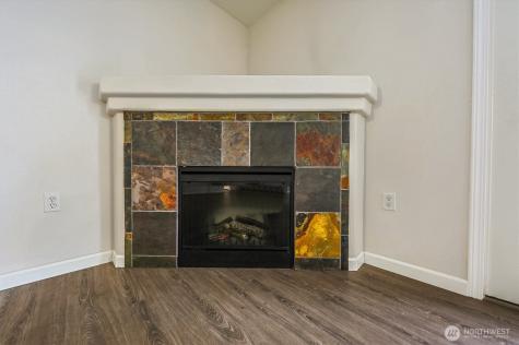 715 Harrington Place SE Renton WA 98058