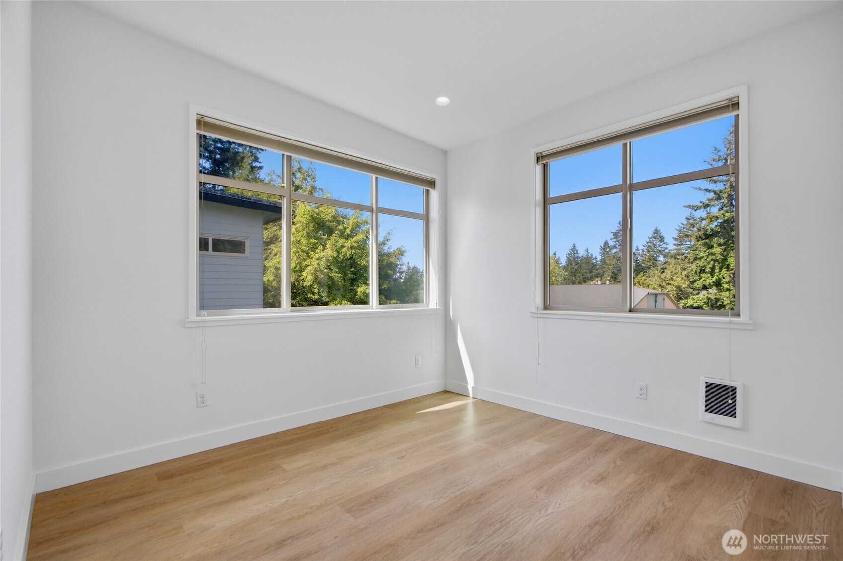 16347 NE 12th Place Bellevue WA 98008