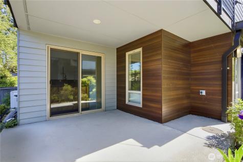 16347 NE 12th Place Bellevue WA 98008