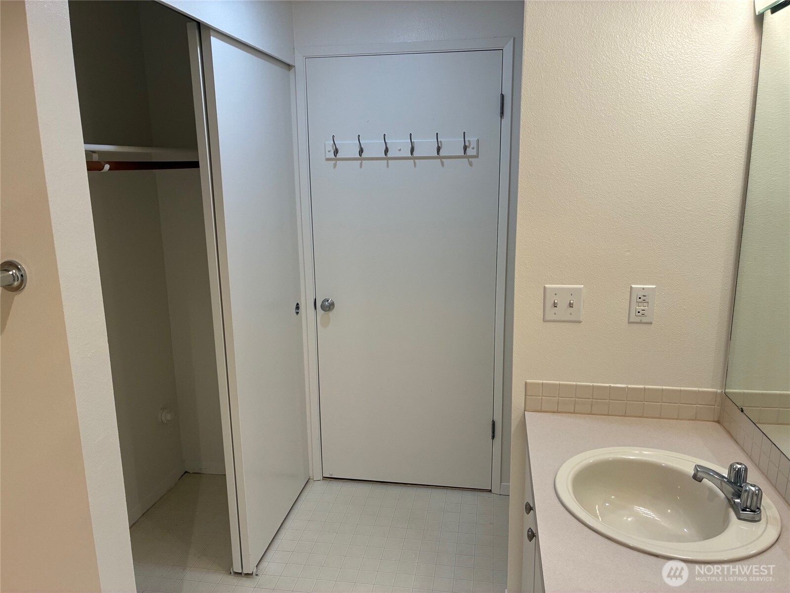 21301 52nd Avenue W Mountlake Terrace WA 98043