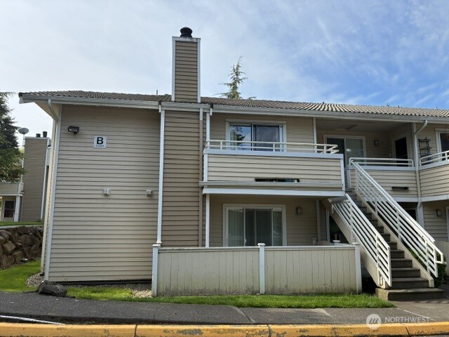 21301 52nd Avenue W Mountlake Terrace WA 98043