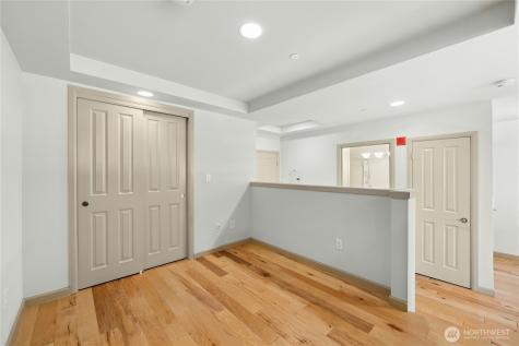 2319 1st Avenue Seattle WA 98121