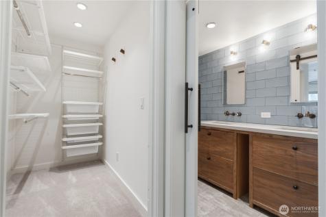 701 Galer Street Seattle WA 98109