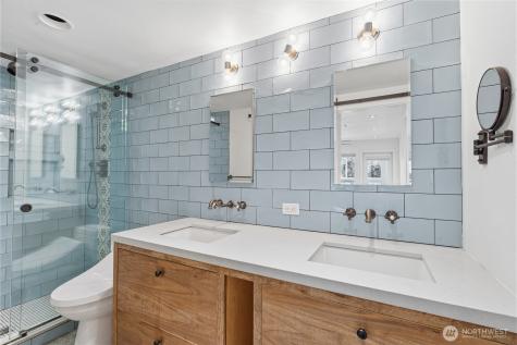 701 Galer Street Seattle WA 98109