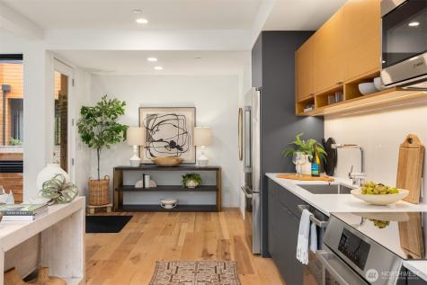 204 Shepard Way NW Bainbridge Island WA 98110