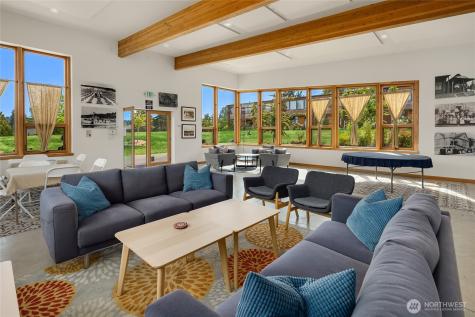 204 Shepard Way NW Bainbridge Island WA 98110