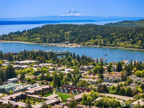 204 Shepard Way NW Bainbridge Island WA 98110