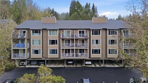 210 Mount Park Boulevard SW Issaquah WA 98027