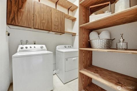 210 Mount Park Boulevard SW Issaquah WA 98027