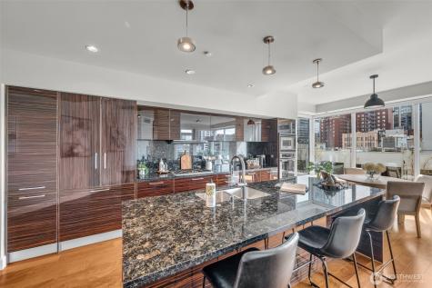1920 4th Avenue Seattle WA 98101