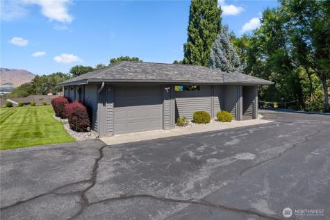 351 19th Street East Wenatchee WA 98802