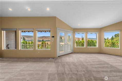 351 19th Street East Wenatchee WA 98802