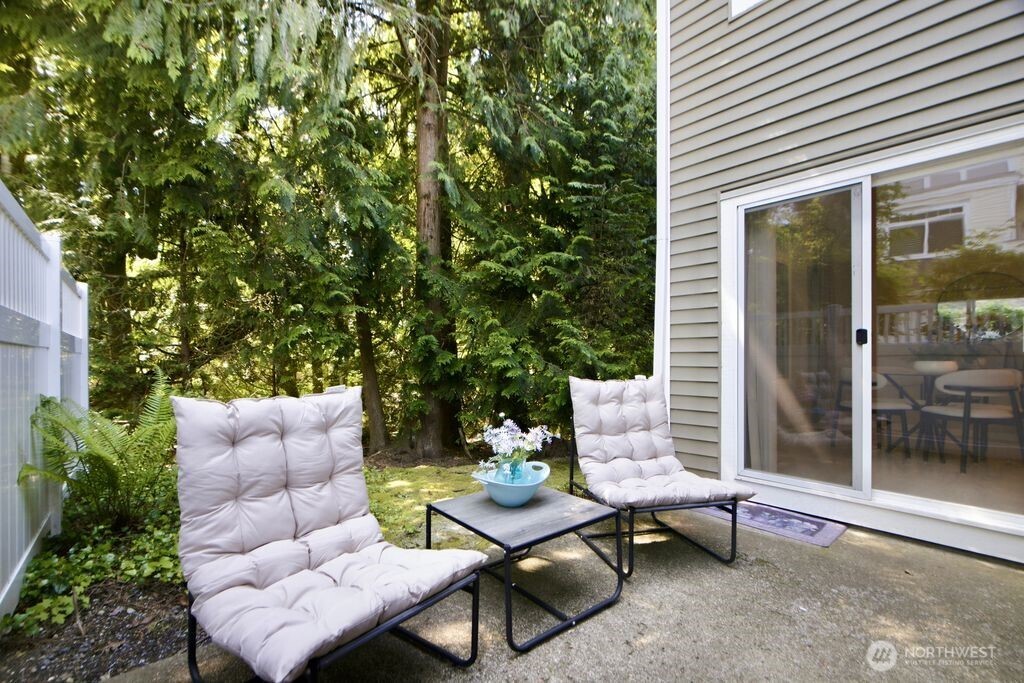 6699 SE Cougar Mountain Way Bellevue WA 98006