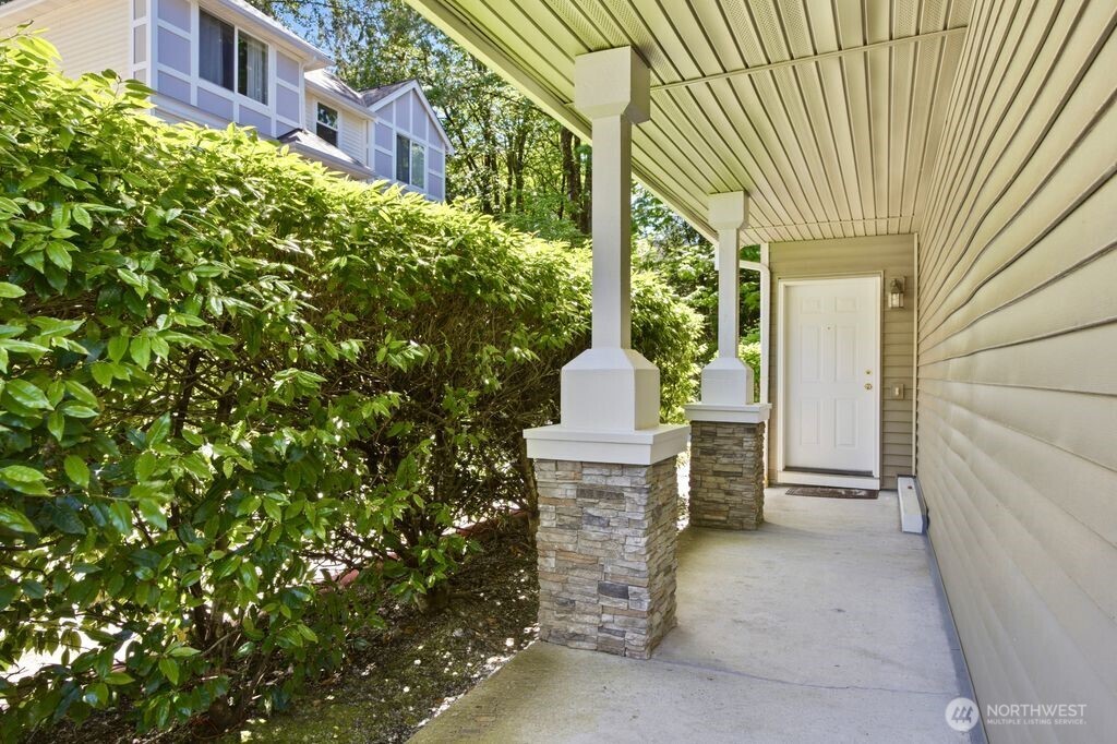 6699 SE Cougar Mountain Way Bellevue WA 98006