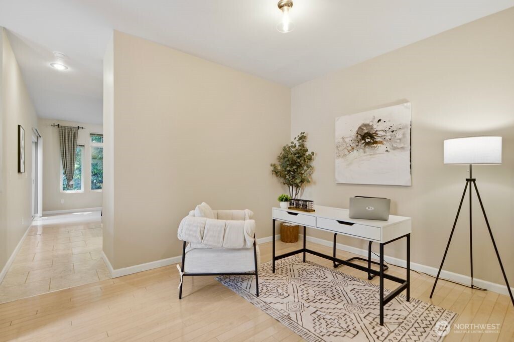 6699 SE Cougar Mountain Way Bellevue WA 98006