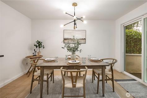 1607 102nd Place NE Bellevue WA 98004