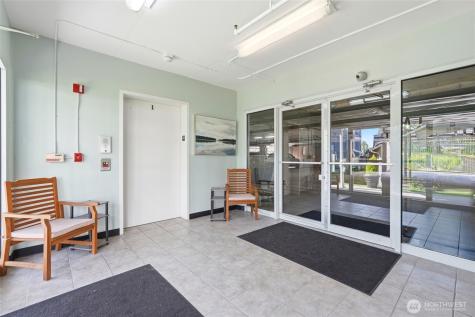 1318 37th Street Everett WA 98201