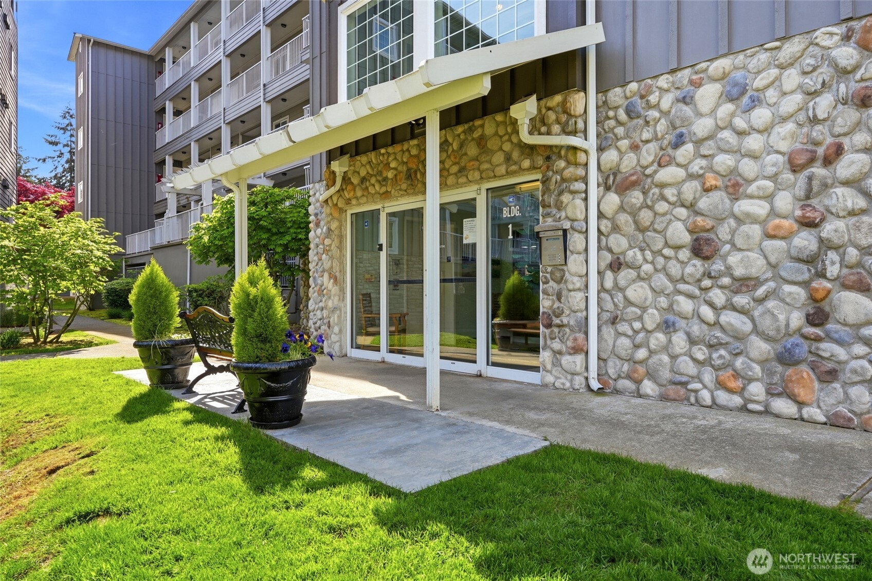1318 37th Street Everett WA 98201