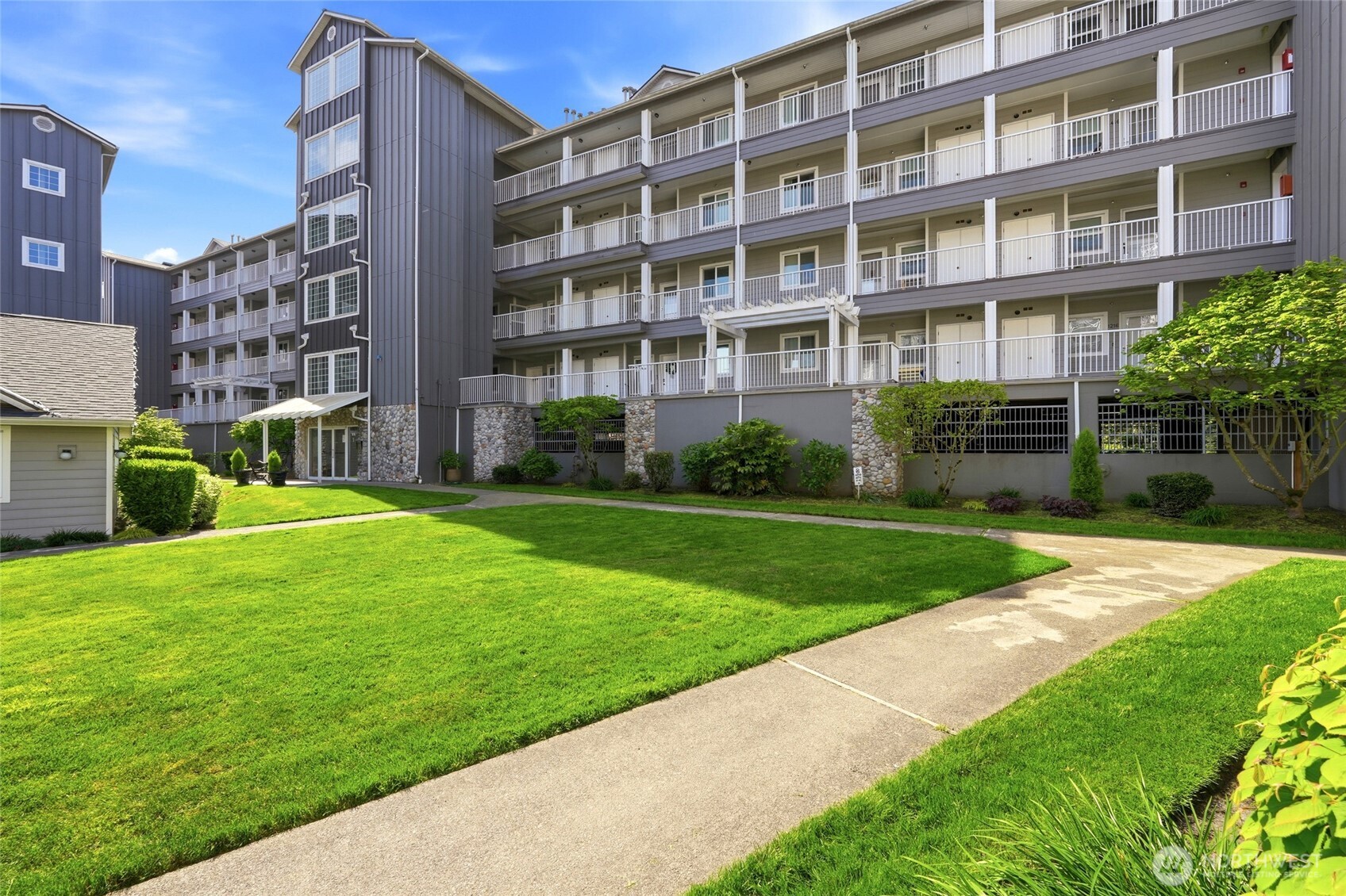 1318 37th Street Everett WA 98201