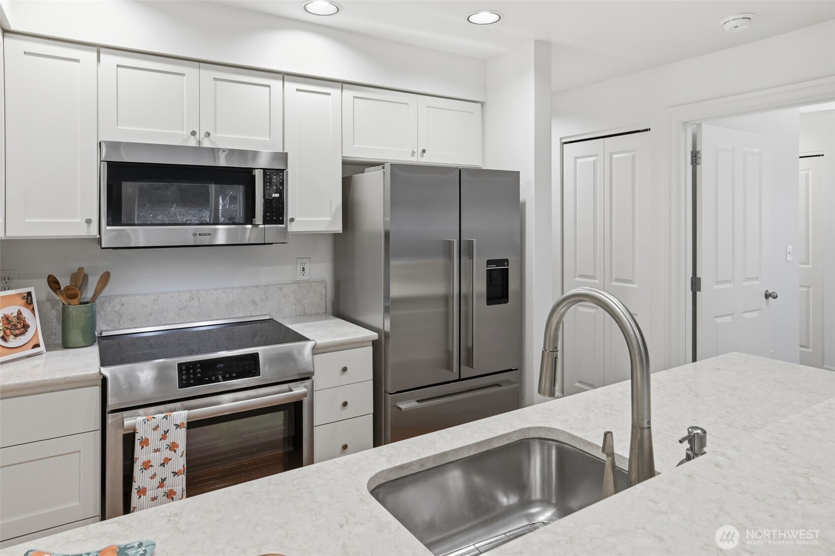 215 20th Avenue E Seattle WA 98112