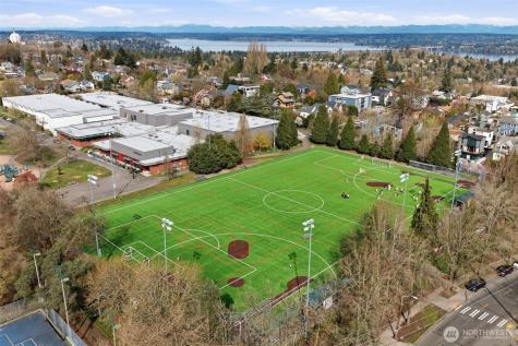 215 20th Avenue E Seattle WA 98112