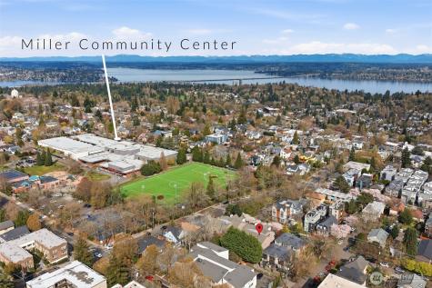 215 20th Avenue E Seattle WA 98112