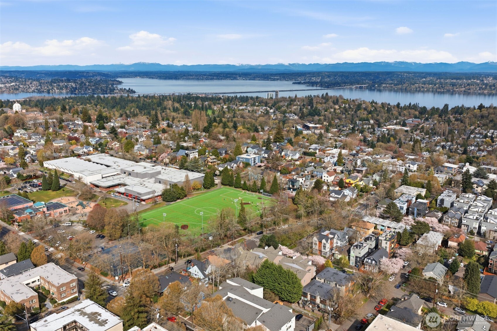 215 20th Avenue E Seattle WA 98112