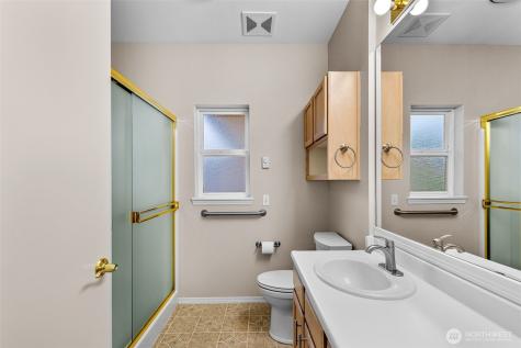 22519 SE 38th Terrace Issaquah WA 98029
