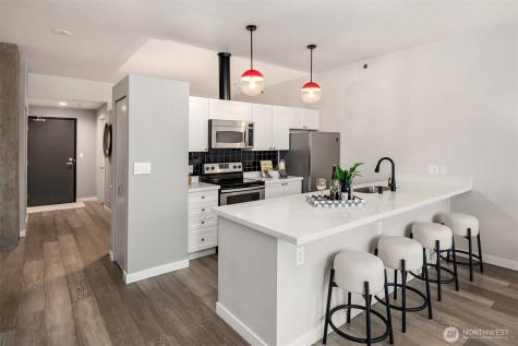 2717 Western Avenue Seattle WA 98121