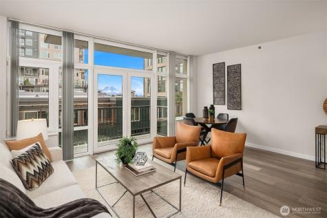 2717 Western Avenue Seattle WA 98121