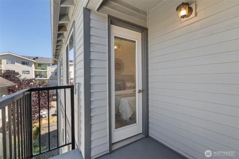 1125 N 93rd Street Seattle WA 98103