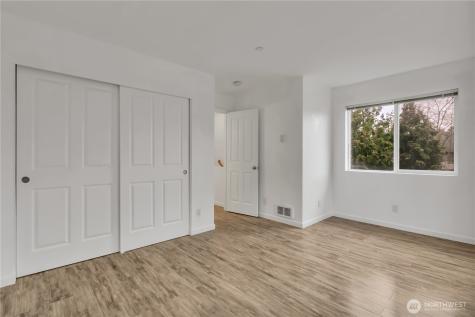 13349 Ambaum Boulevard SW Burien WA 98146