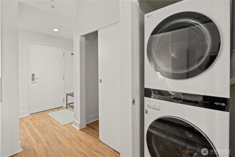 2911 2nd Avenue Seattle WA 98121