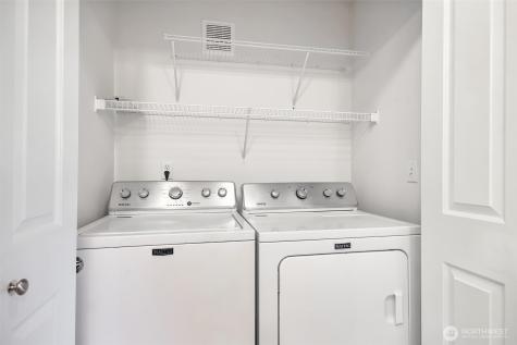 1957 23rd Place NE Issaquah WA 98027