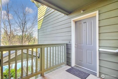 1957 23rd Place NE Issaquah WA 98027