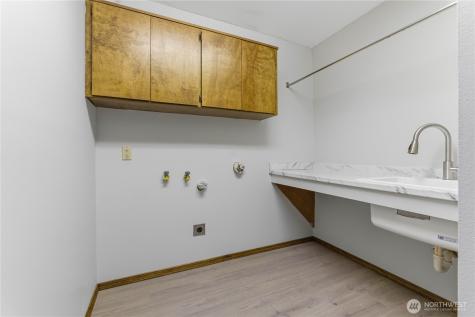 225 19th Street NE East Wenatchee WA 98802