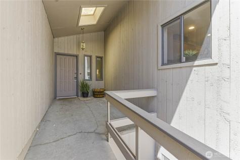 225 19th Street NE East Wenatchee WA 98802