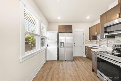 1413 26th Avenue Seattle WA 98122