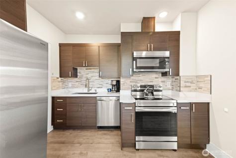 1413 26th Avenue Seattle WA 98122