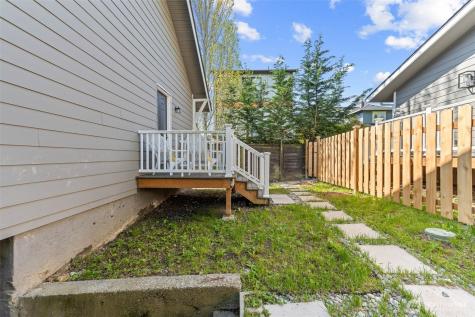 1413 26th Avenue Seattle WA 98122