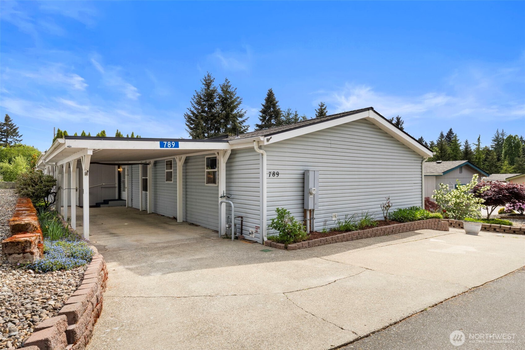 789 NE Reeds Meadow Lane Bremerton WA 98311