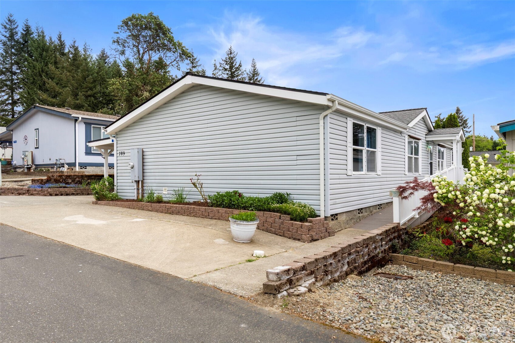 789 NE Reeds Meadow Lane Bremerton WA 98311