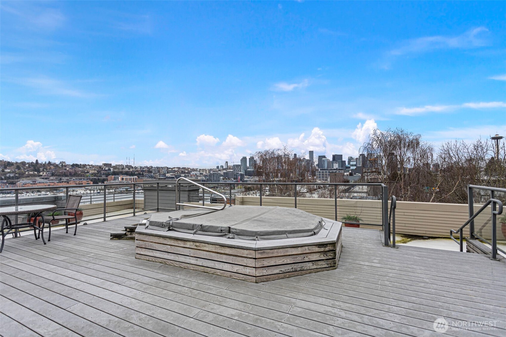 1504 Aurora Ave N Seattle WA 98109