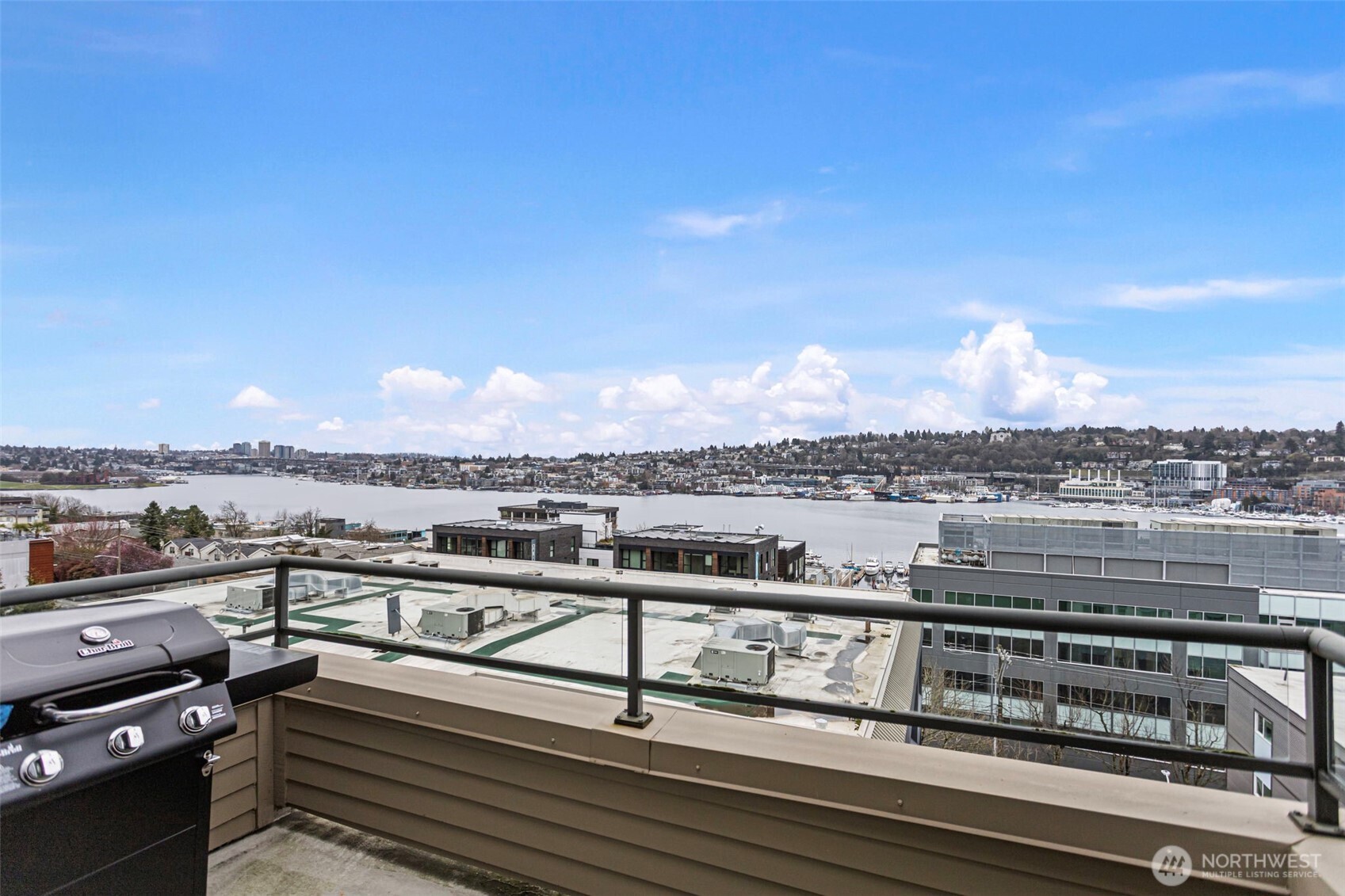 1504 Aurora Ave N Seattle WA 98109